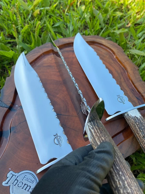 FACA BOWIE POLIDA C/ GUARDA INOX CERVO
